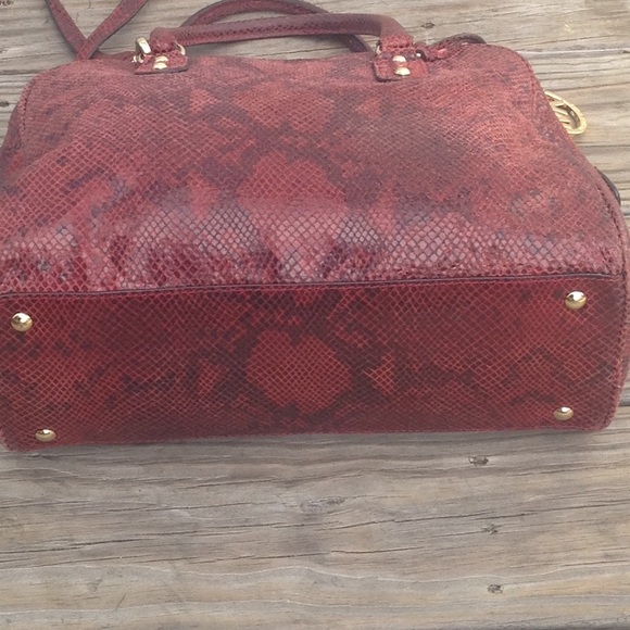 MICHAEL Michael Kors | Bags | Michael Kors Snake Embossed Large Bag ...